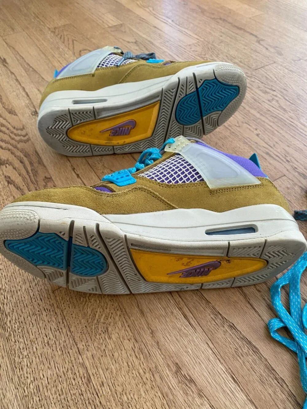 Nike Union LA x Air Jordan 4 Retro 'Desert Moss' sneakers
